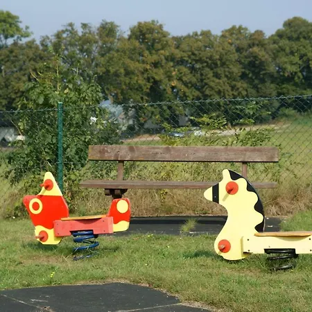 10 Im Fischerhaus Am Neuensiener Sellin (Rugen)